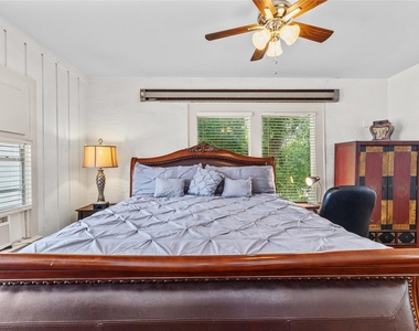 2511 Whitney - Photo Thumbnail 14