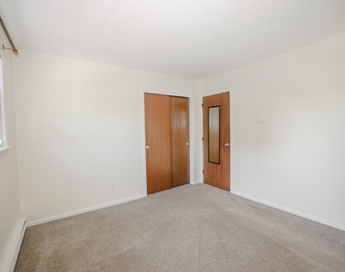 31 Springview - Photo Thumbnail 14