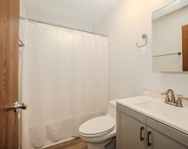 31 Springview - Photo Thumbnail 16
