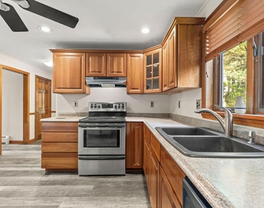 125 N Lowell - Photo Thumbnail 9