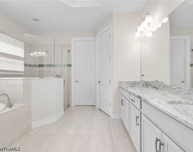 16382 Barclay Court - Photo Thumbnail 19