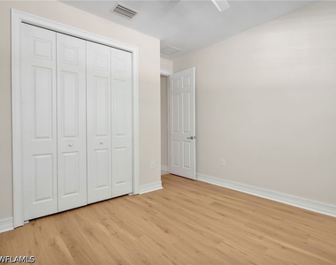 16382 Barclay Court - Photo Thumbnail 23