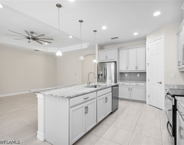16382 Barclay Court - Photo Thumbnail 14