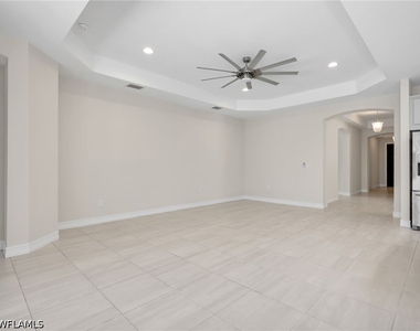 16382 Barclay Court - Photo Thumbnail 9