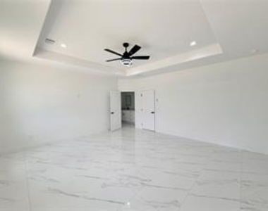 6217 Road 5503 - Photo Thumbnail 6