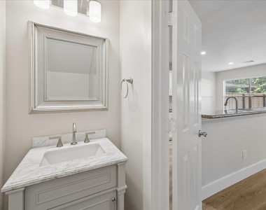 90 N Walden Elms Circle - Photo Thumbnail 10
