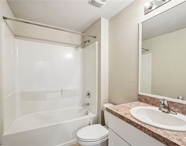 10545 Crossback Lane - Photo Thumbnail 12
