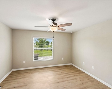 10545 Crossback Lane - Photo Thumbnail 18