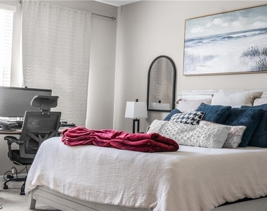 15829 Elina Sky Drive - Photo Thumbnail 12