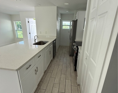 3874 Pearl Street - Photo Thumbnail 4