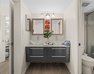 481 Quail Forest Boulevard - Photo Thumbnail 14