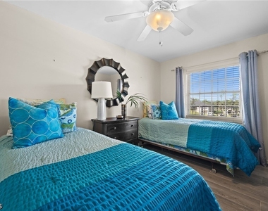 481 Quail Forest Boulevard - Photo Thumbnail 20