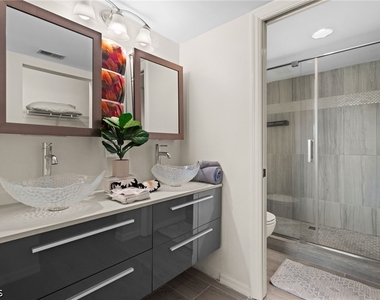 481 Quail Forest Boulevard - Photo Thumbnail 15