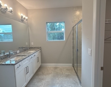 279 Woodburn Drive - Photo Thumbnail 11