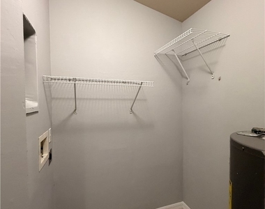 2451 Daniel Avenue N - Photo Thumbnail 11