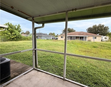 2451 Daniel Avenue N - Photo Thumbnail 9