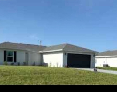 1410 Nw 19th Terrace - Photo Thumbnail 3