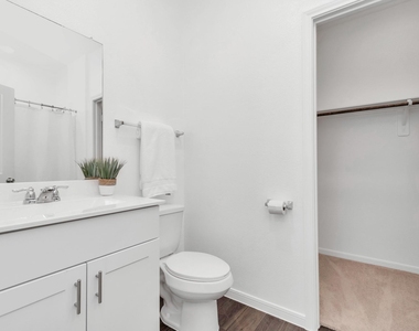 14455 Cedar Ledge Lane - Photo Thumbnail 9