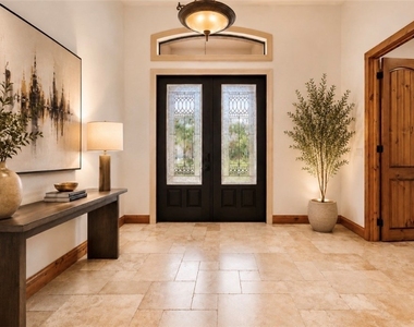 5306 Sw 27th Place - Photo Thumbnail 2