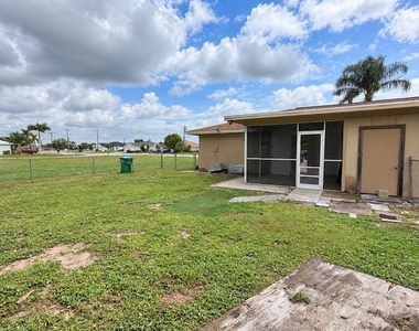 122 Cultural Park Boulevard S - Photo Thumbnail 17