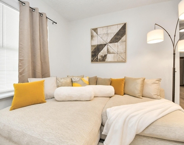 2902 Truxillo Street - Photo Thumbnail 9