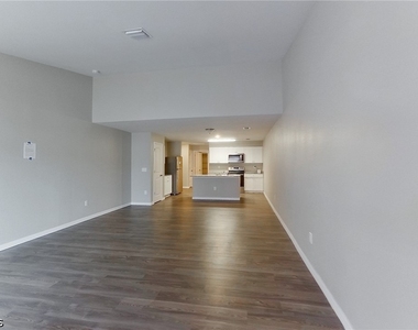 18312 Gibraltar Lane - Photo Thumbnail 10