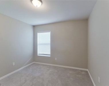 18312 Gibraltar Lane - Photo Thumbnail 4