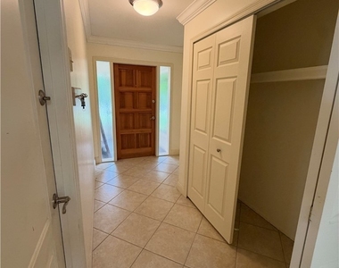 721 Canton Avenue - Photo Thumbnail 8