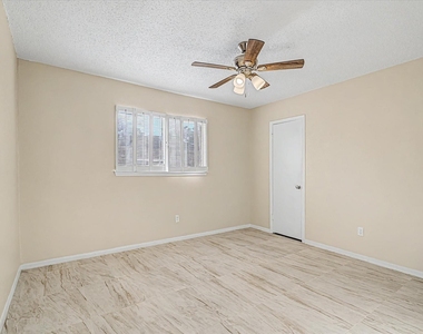 20203 Fox Stone Lane - Photo Thumbnail 24