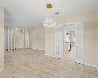 20203 Fox Stone Lane - Photo Thumbnail 8