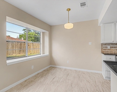 20203 Fox Stone Lane - Photo Thumbnail 11