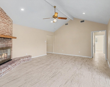 20203 Fox Stone Lane - Photo Thumbnail 15