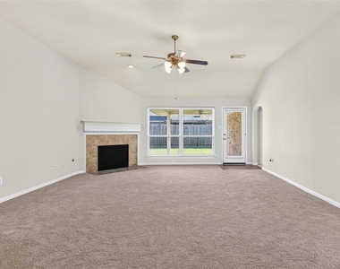 5119 Camarosa Drive - Photo Thumbnail 5