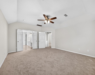 5119 Camarosa Drive - Photo Thumbnail 34