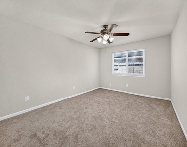 5119 Camarosa Drive - Photo Thumbnail 18