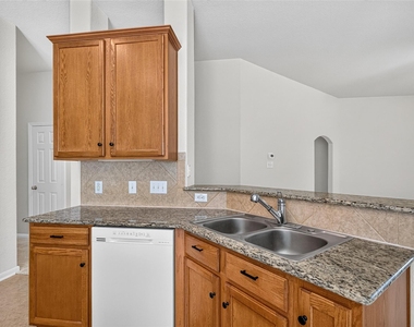 5119 Camarosa Drive - Photo Thumbnail 14