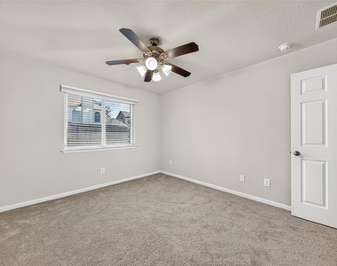 5119 Camarosa Drive - Photo Thumbnail 31