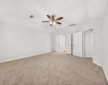 5119 Camarosa Drive - Photo Thumbnail 35