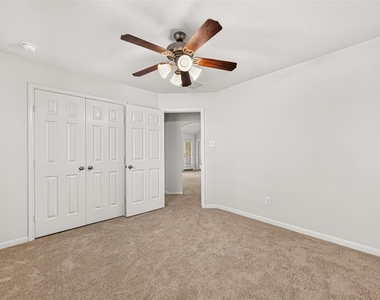 5119 Camarosa Drive - Photo Thumbnail 26