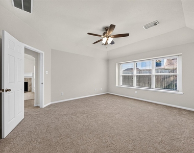 5119 Camarosa Drive - Photo Thumbnail 33