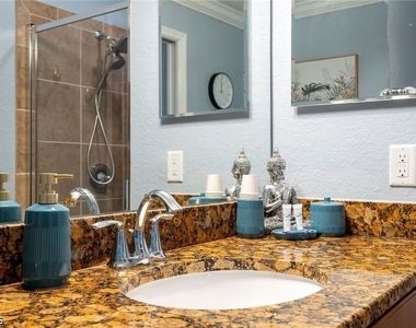 17971 Bonita National Boulevard - Photo Thumbnail 11