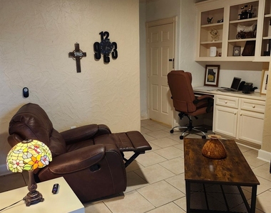 6015 Ladonia Street - Photo Thumbnail 12