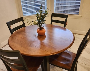 6015 Ladonia Street - Photo Thumbnail 7