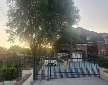 6015 Ladonia Street - Photo Thumbnail 1