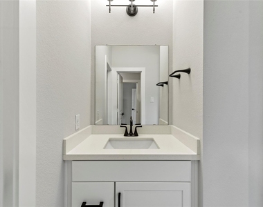 4439 Southpoint Way - Photo Thumbnail 38