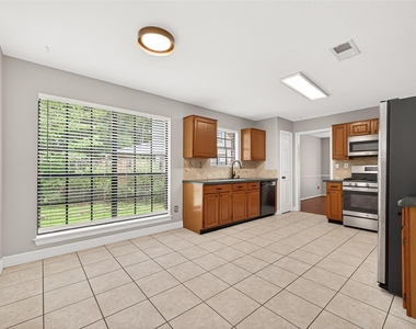 34 Green Slope Place - Photo Thumbnail 10