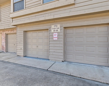 2711 Grants Lake Boulevard - Photo Thumbnail 31