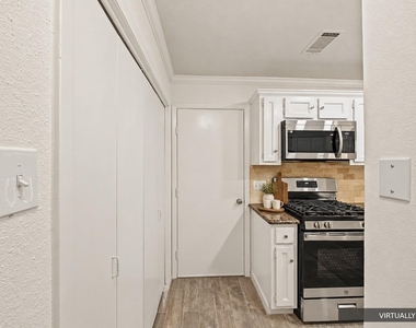 2711 Grants Lake Boulevard - Photo Thumbnail 15
