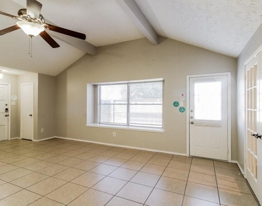15503 Boulder Oaks Drive - Photo Thumbnail 2