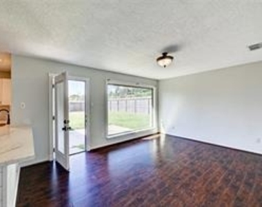 5103 Temple Bell Drive - Photo Thumbnail 23